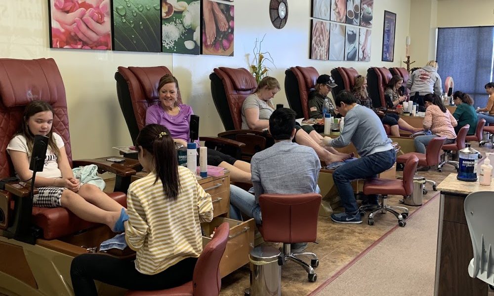Attractive Nail Spa
